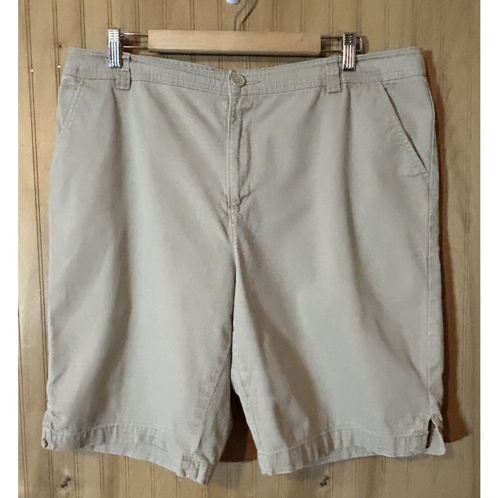 White Stag Women's Size 18 Tan Cotton Blend 2 Pocket Walking Shorts